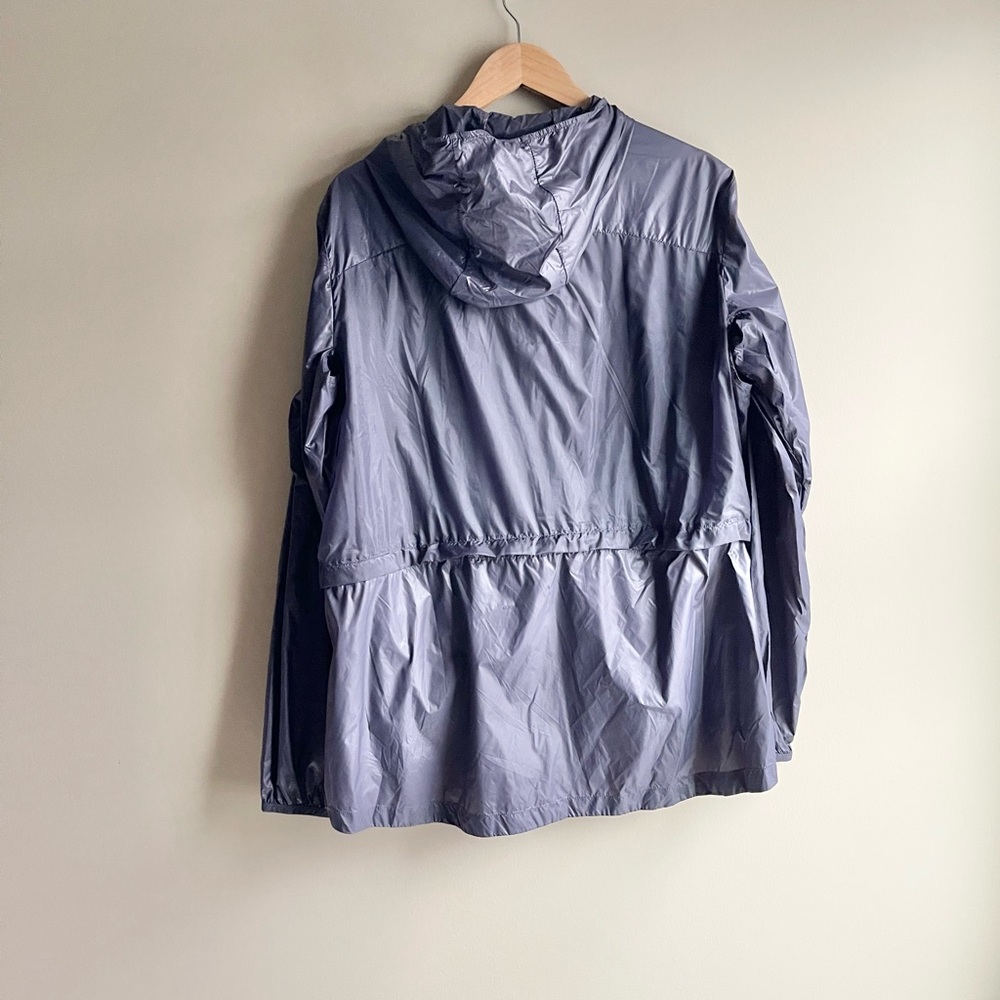 NWT Fabletics Kali Run Metallic Deep Gray Utility Jacket - Picture 7 of 7